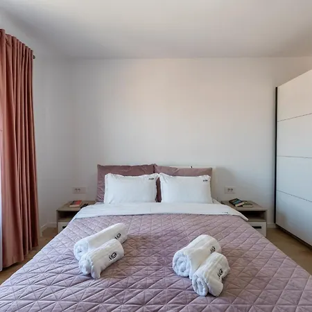 Mohost Noua 4 - Exclusive Retreat In Nature's Calm *