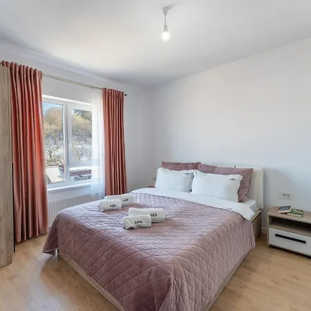 Mohost Noua 4 - Quiet, Chic And View-filled Escape