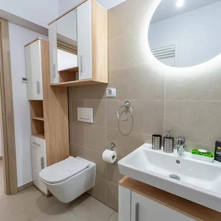 Mohost Noua 4 - Exclusive Retreat In Nature's Calm *